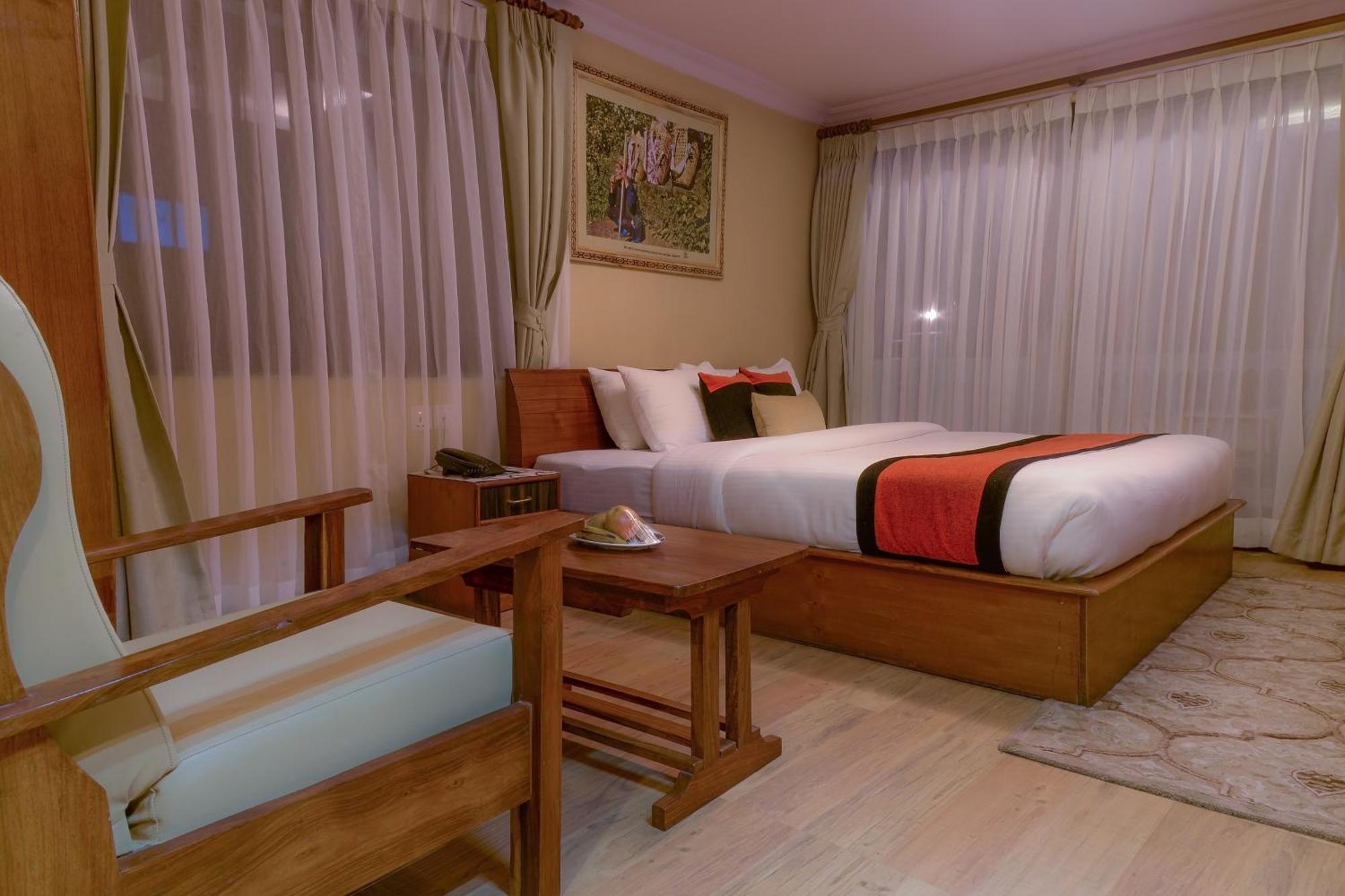 Hotel Raniban Arcade Pokhara Exterior photo