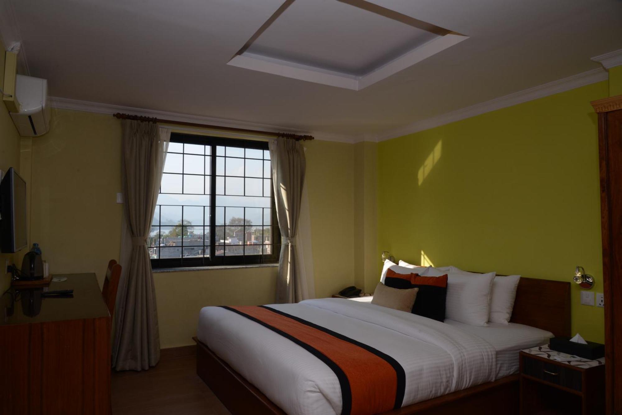 Hotel Raniban Arcade Pokhara Exterior photo
