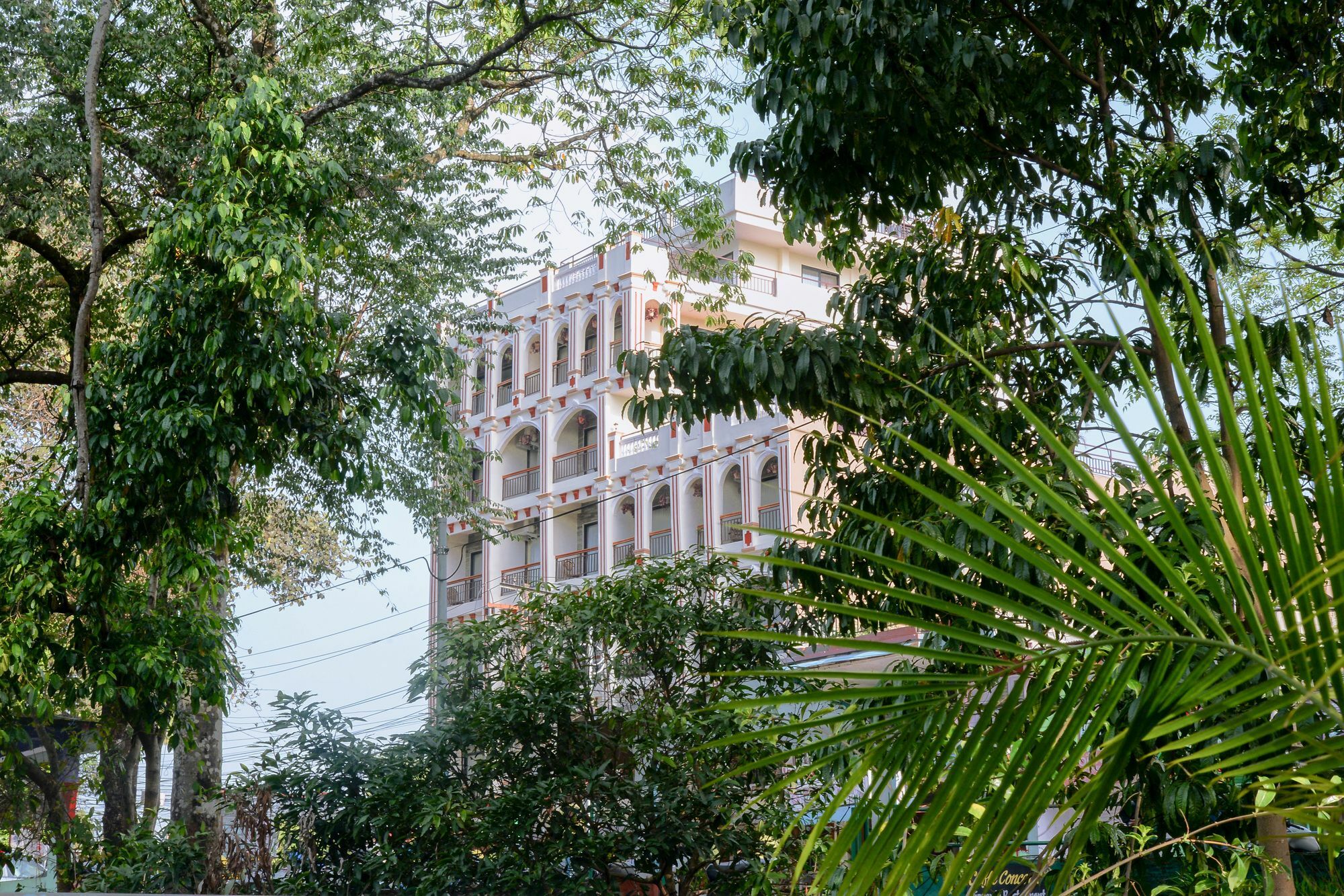 Hotel Raniban Arcade Pokhara Exterior photo